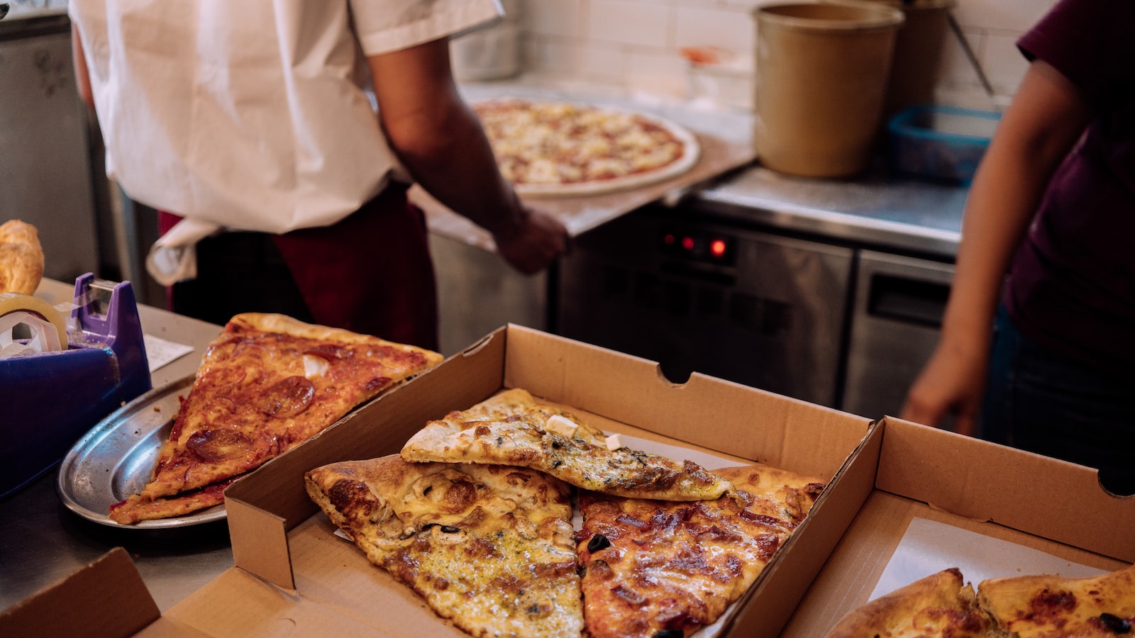 Concevoir une cuisine ouverte : astuces de décoration